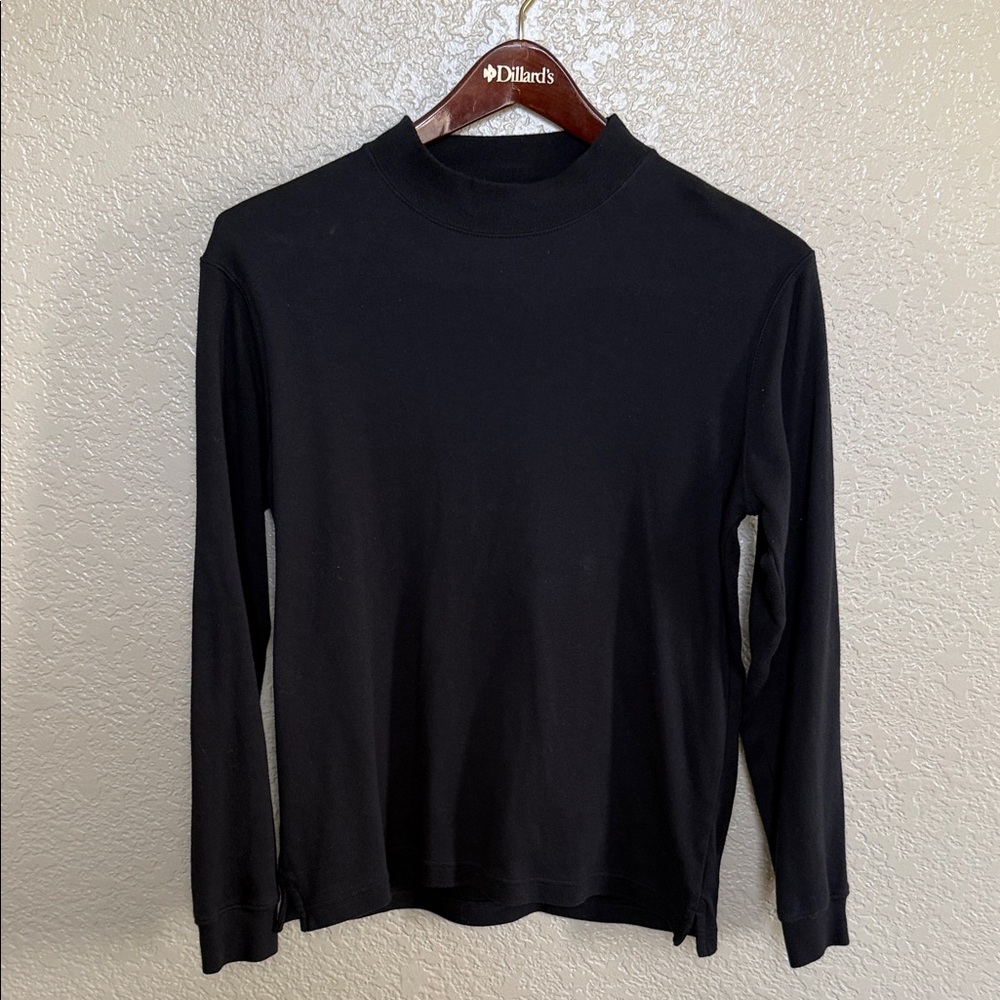 Great Northwest Clothing Company Black mock turtle neck soft and comfortable